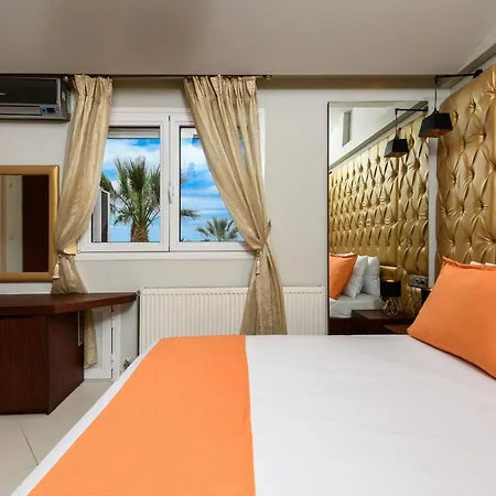 Tarsanas Studios 4*