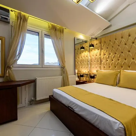 アパートホテル Tarsanas タソス