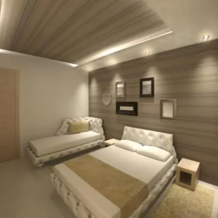 Aparthotel Tarsanas Studios 4*