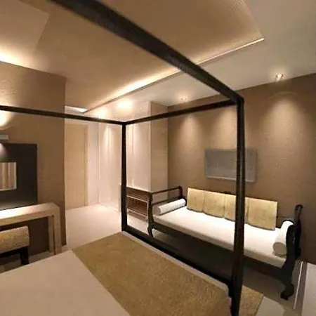 Aparthotel Tarsanas Studios