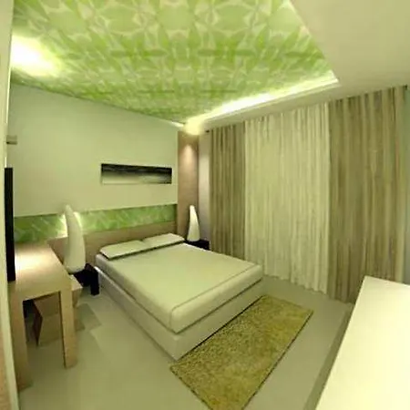 Tarsanas Studios Aparthotel