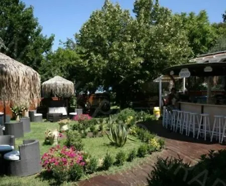 Apartmanhotel Tarsanas 4*