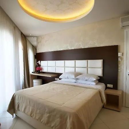 Apartmanhotel Tarsanas 4*