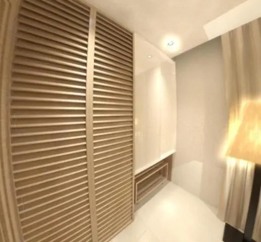 Tarsanas アパートホテル